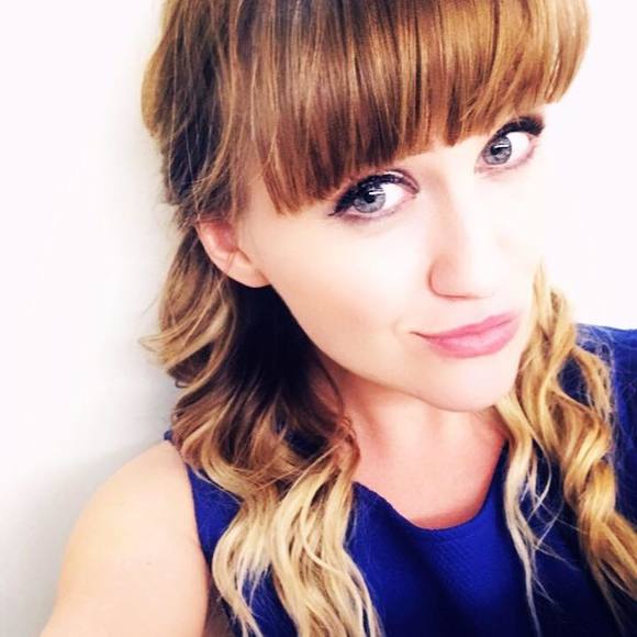 Meet your Posher, Dominika - Picture 1 of 1